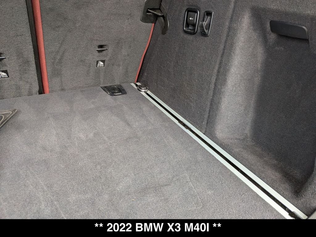 2022 BMW X3 M40i