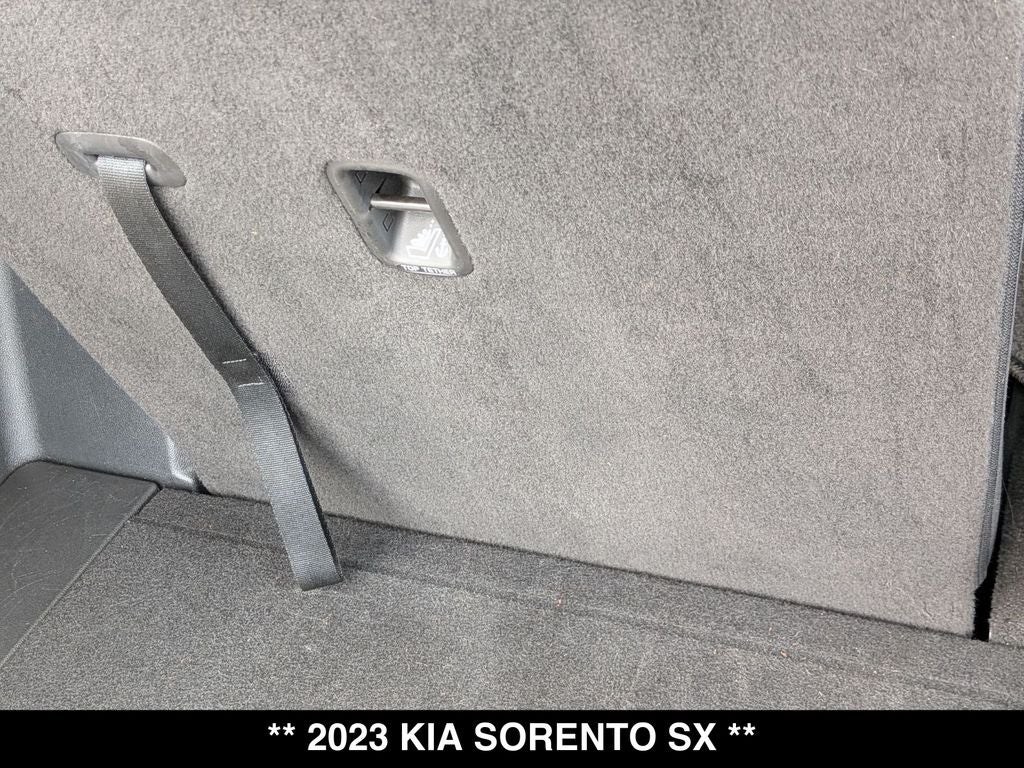 2023 Kia Sorento SX