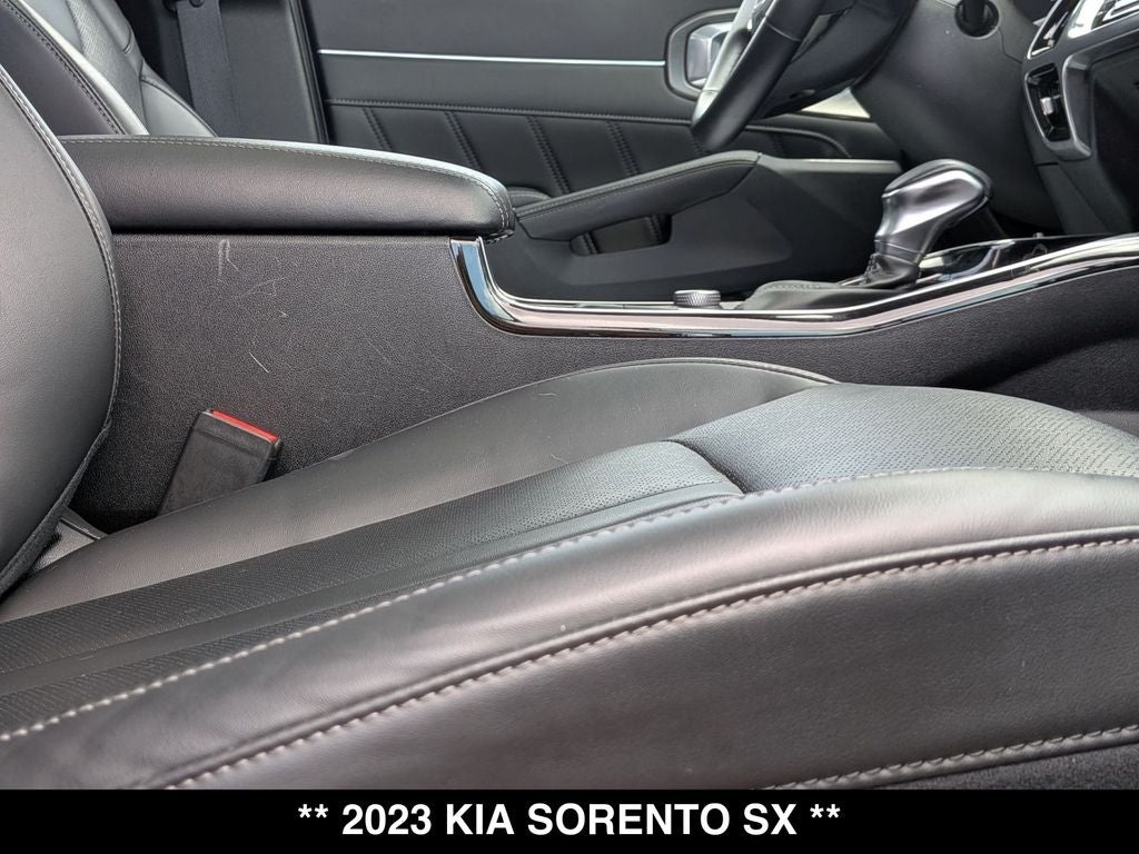 2023 Kia Sorento SX