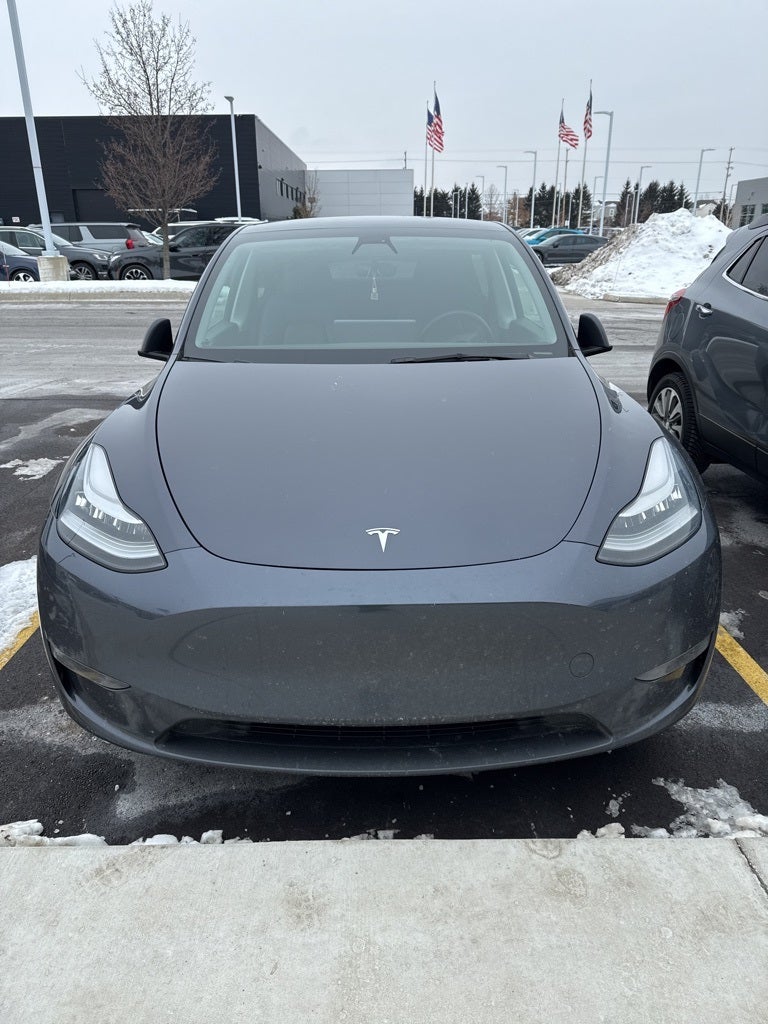 Used 2021 Tesla Model Y Long Range with VIN 5YJYGAEE6MF208836 for sale in Kansas City