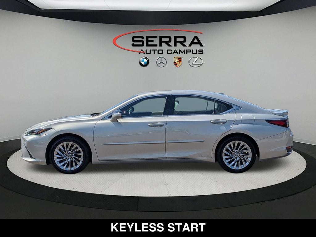 2019 Lexus ES 300h Luxury