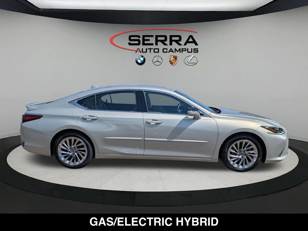 2019 Lexus ES 300h Luxury