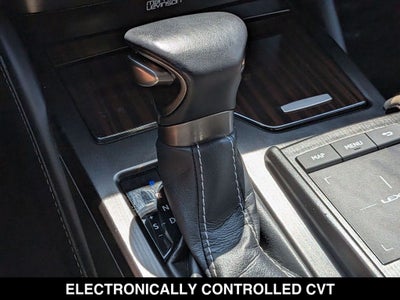 2019 Lexus ES 300h Luxury