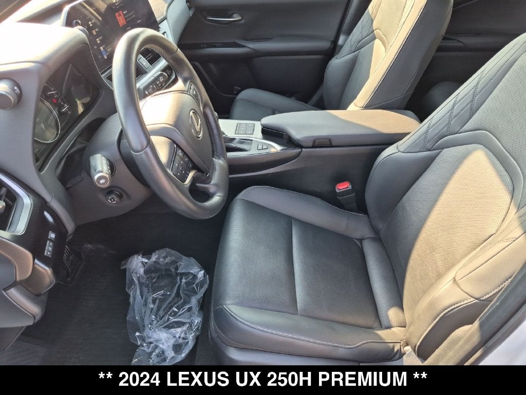 2024 Lexus UX 250h Premium