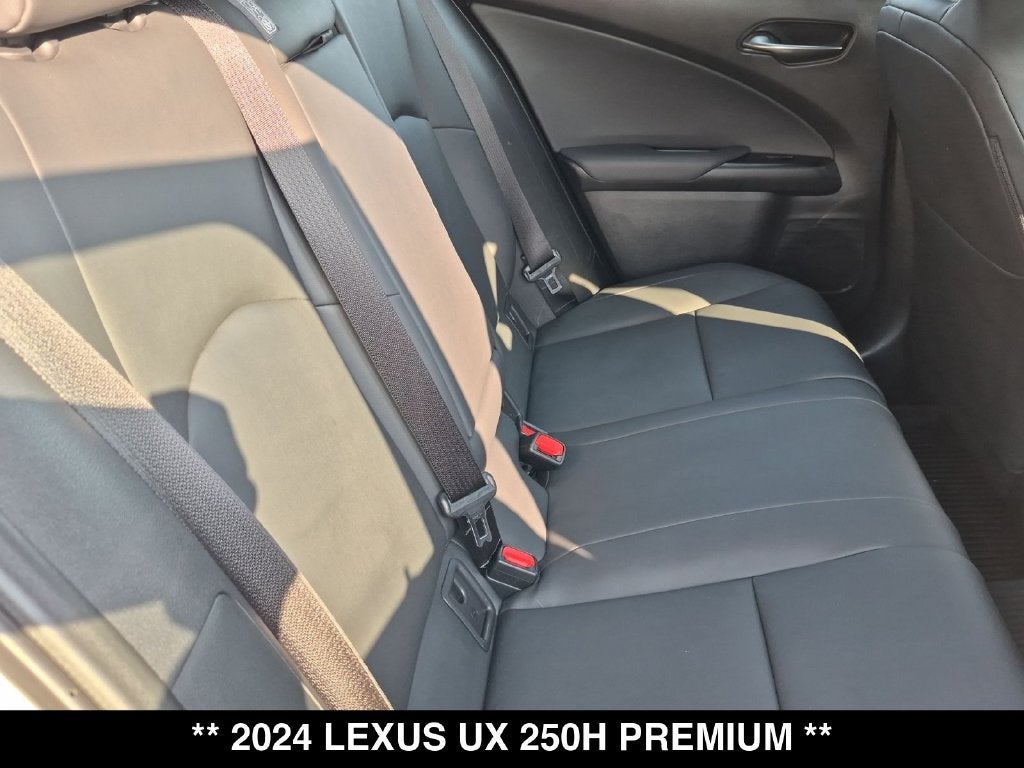 2024 Lexus UX 250h Premium