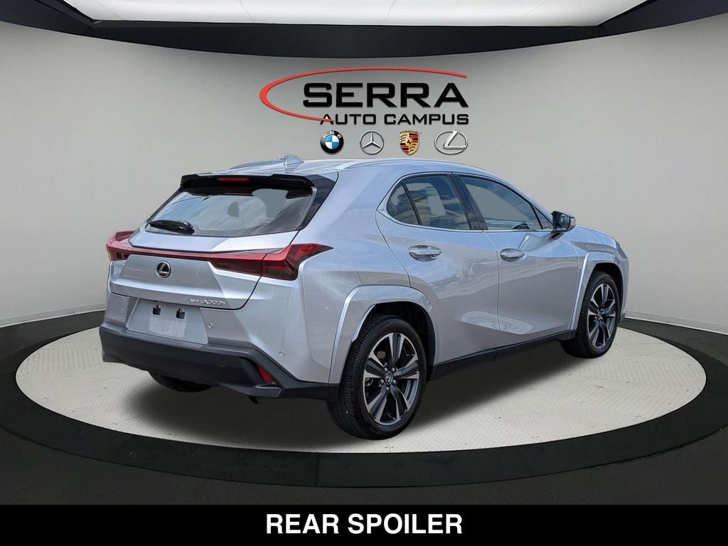 2025 Lexus UX 300h Premium
