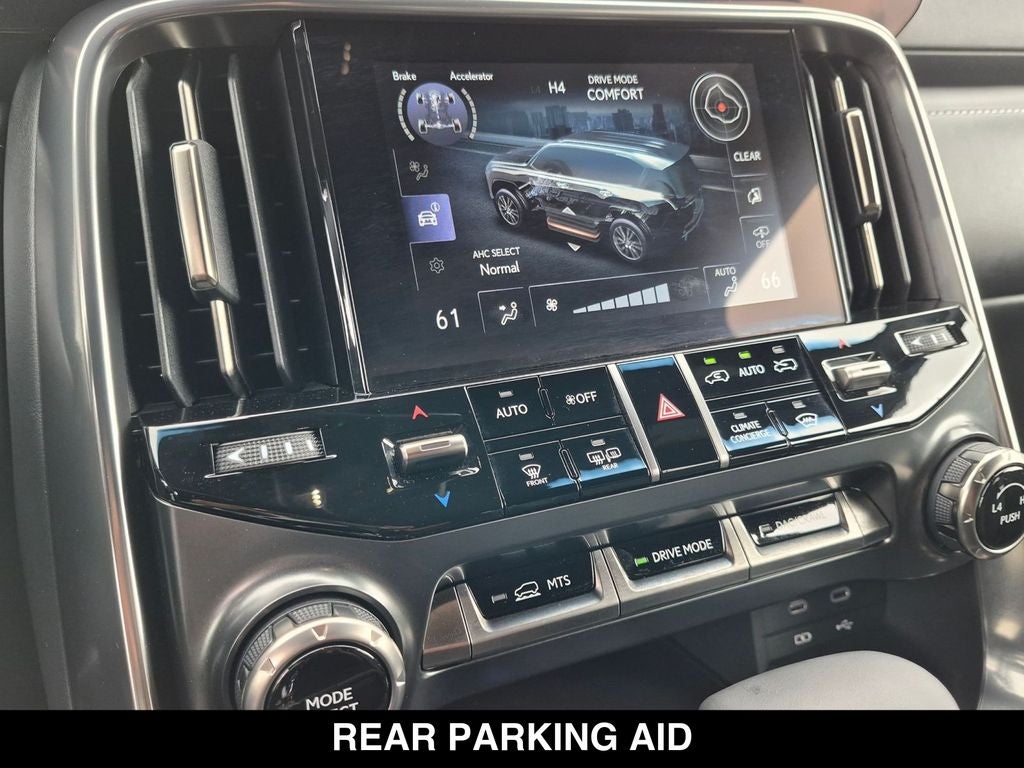 2026 Lexus LX PREMIUM