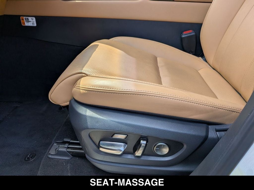 2025 Lexus LX 700h Luxury
