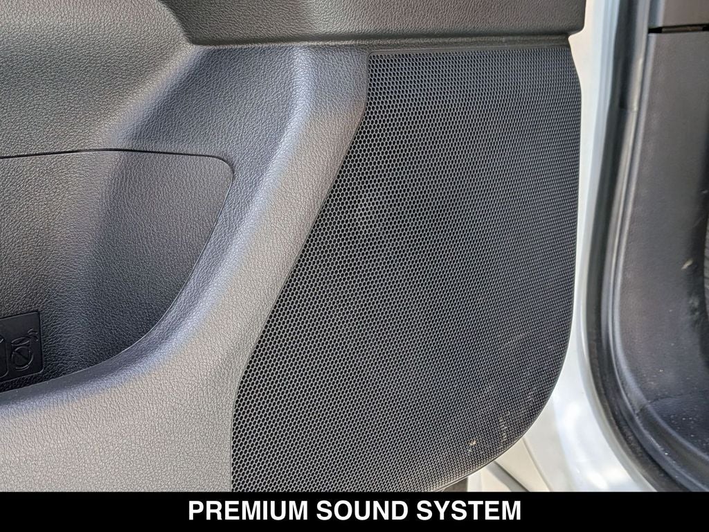 2025 Lexus LX 700h Luxury