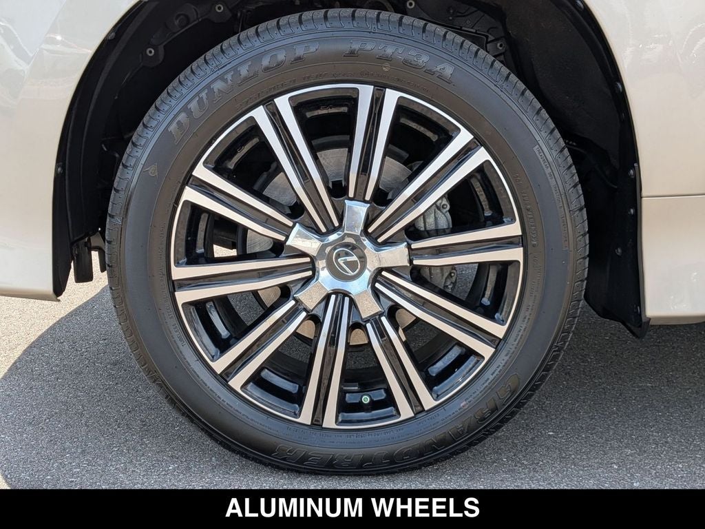 2019 Lexus LX 570
