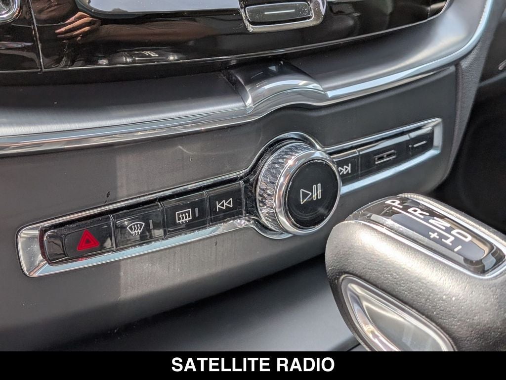 2018 Volvo XC60 T5 Momentum
