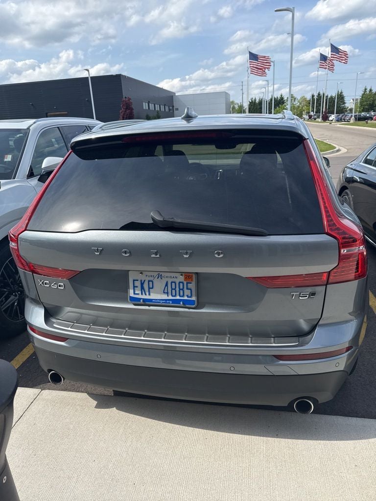 2018 Volvo XC60 T5 Momentum
