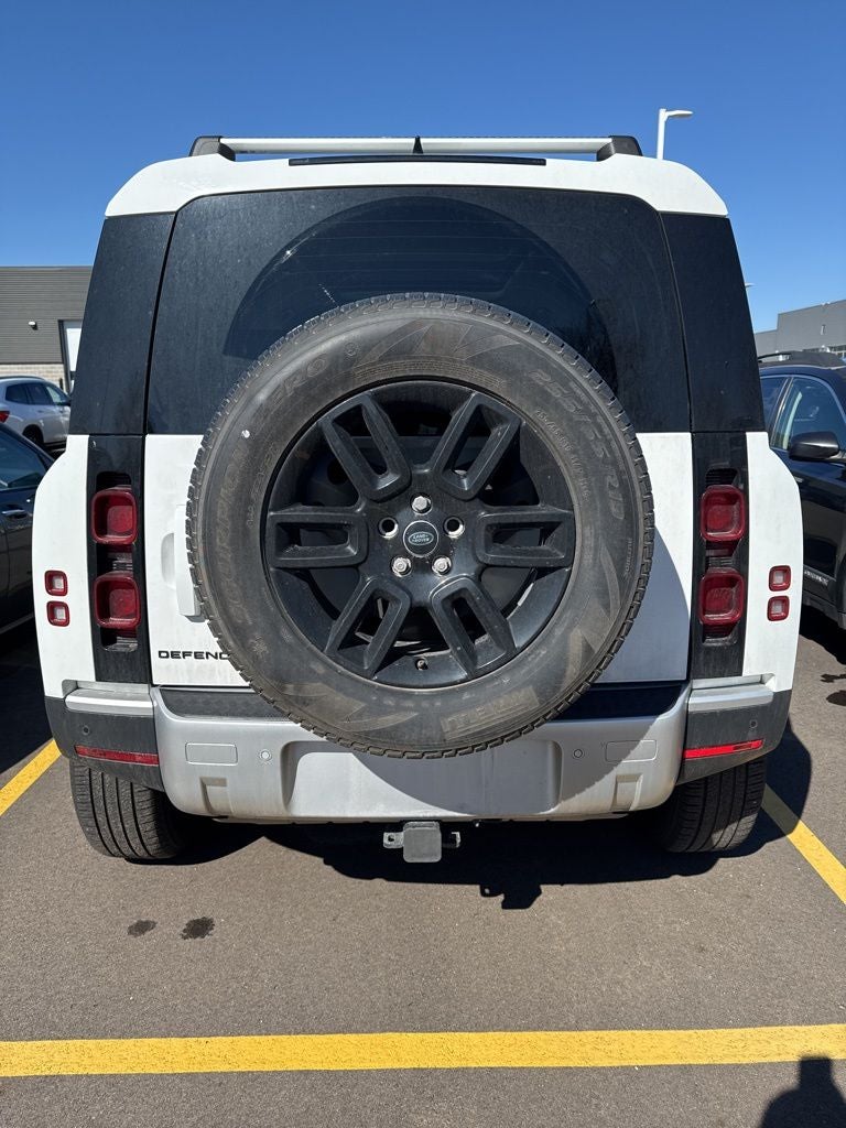 2024 Land Rover Defender 90 S