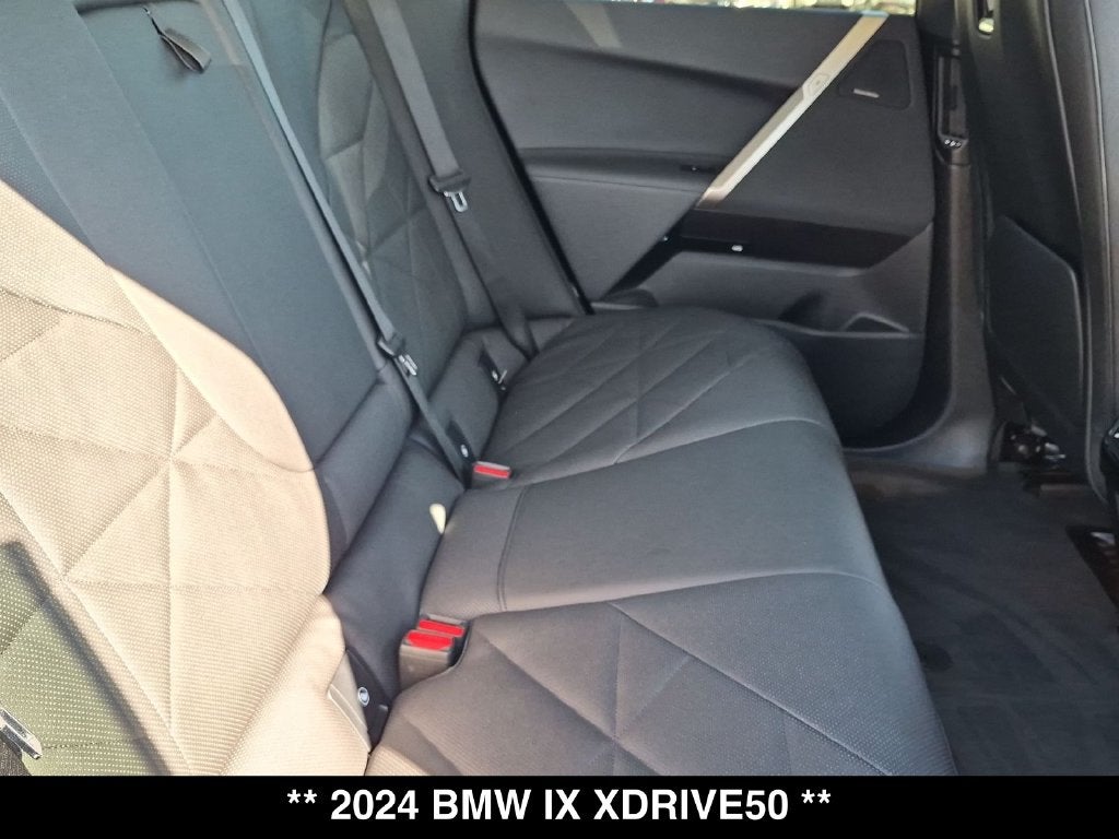 2024 BMW iX xDrive50