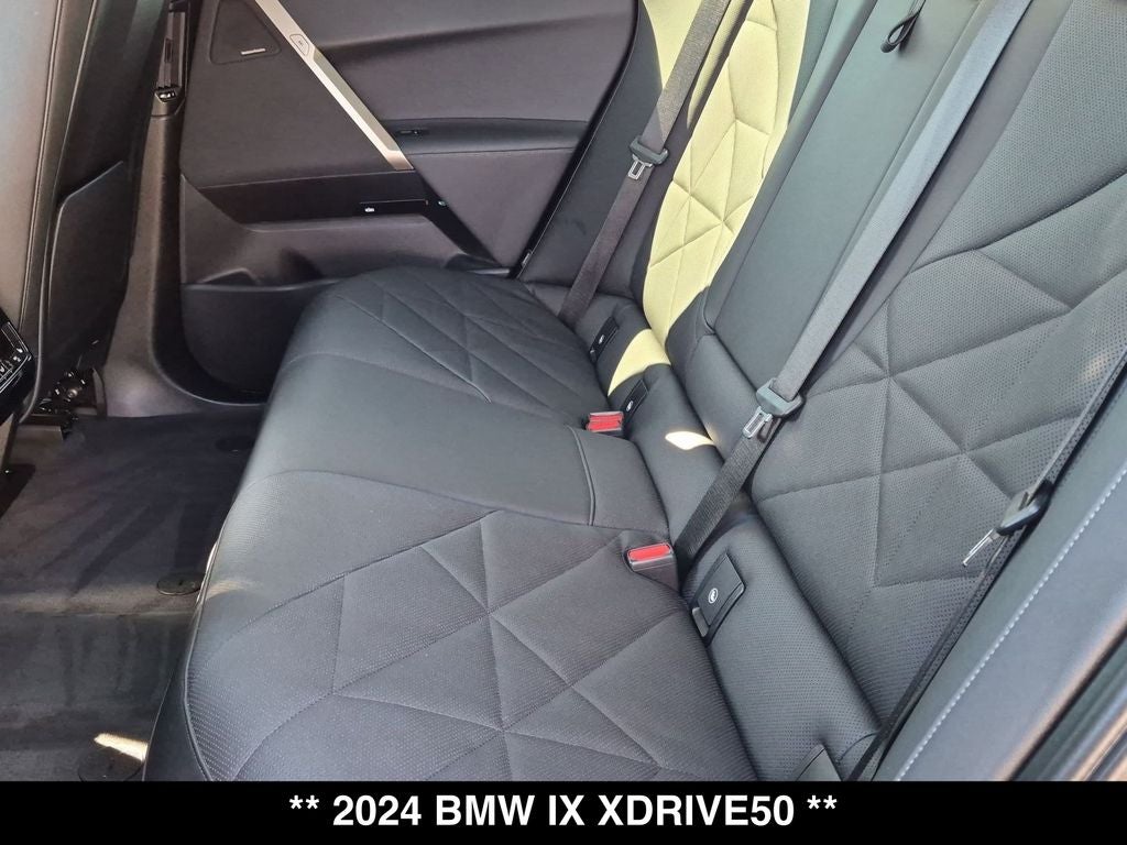 2024 BMW iX xDrive50