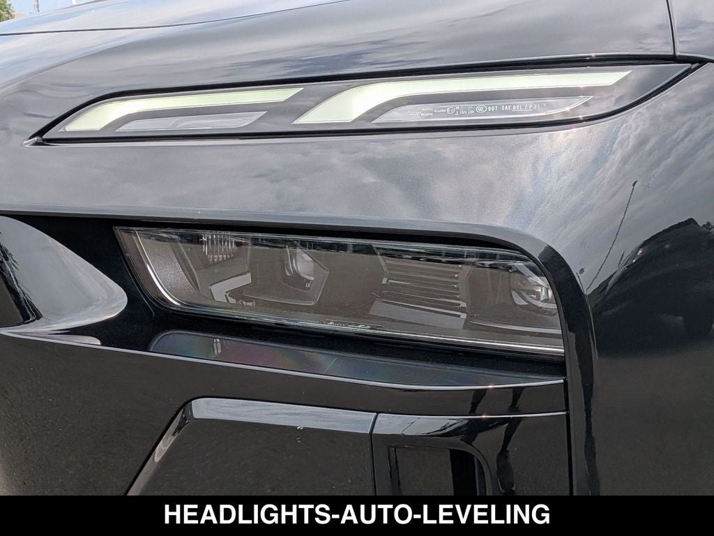2023 BMW 7 Series 760i xDrive