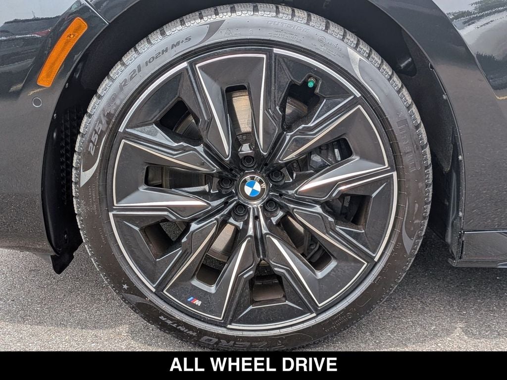 2023 BMW 7 Series 760i xDrive