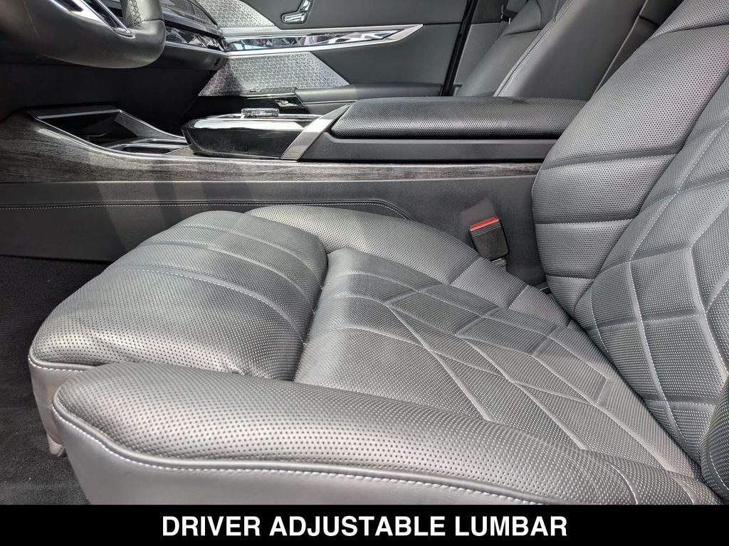 2023 BMW 7 Series 760i xDrive