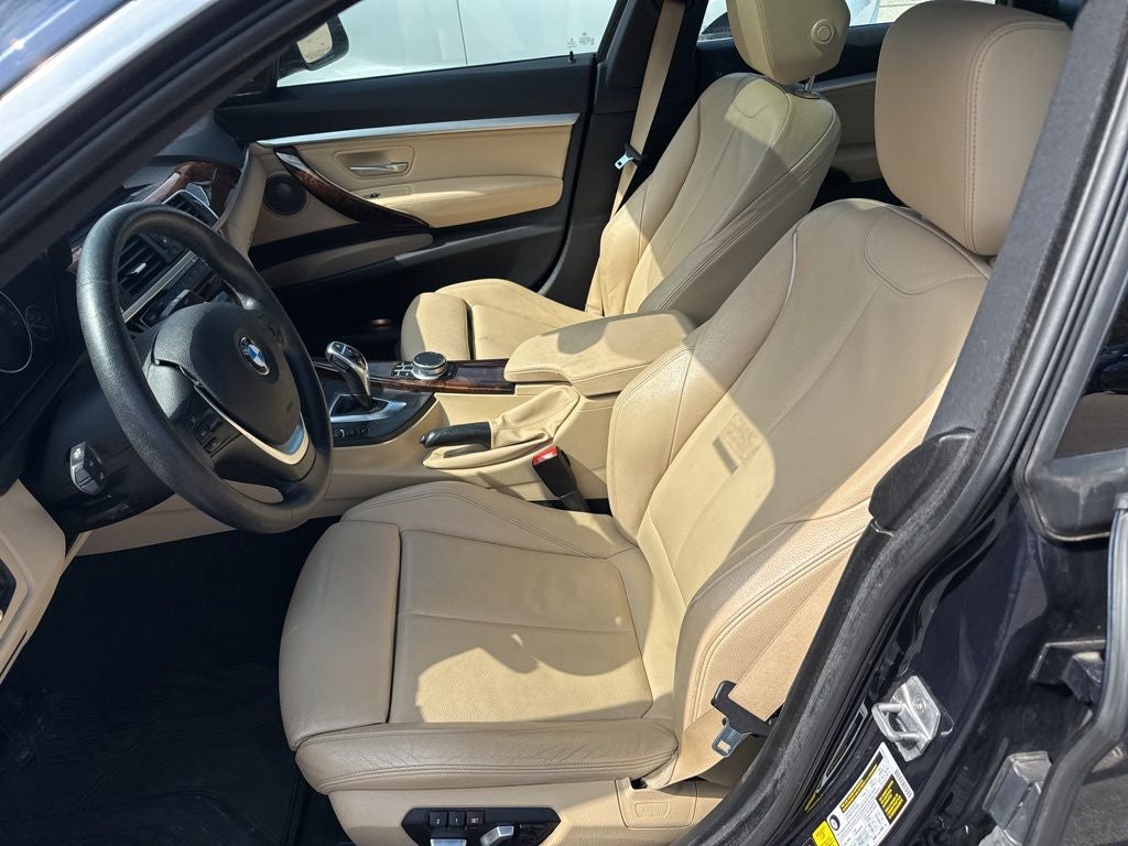 2017 BMW 3 Series 330 Gran Turismo i xDrive