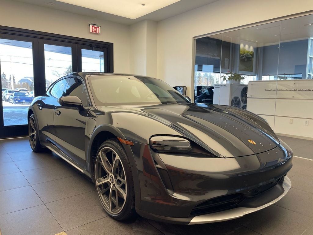 2024 Porsche Taycan Cross Turismo 4