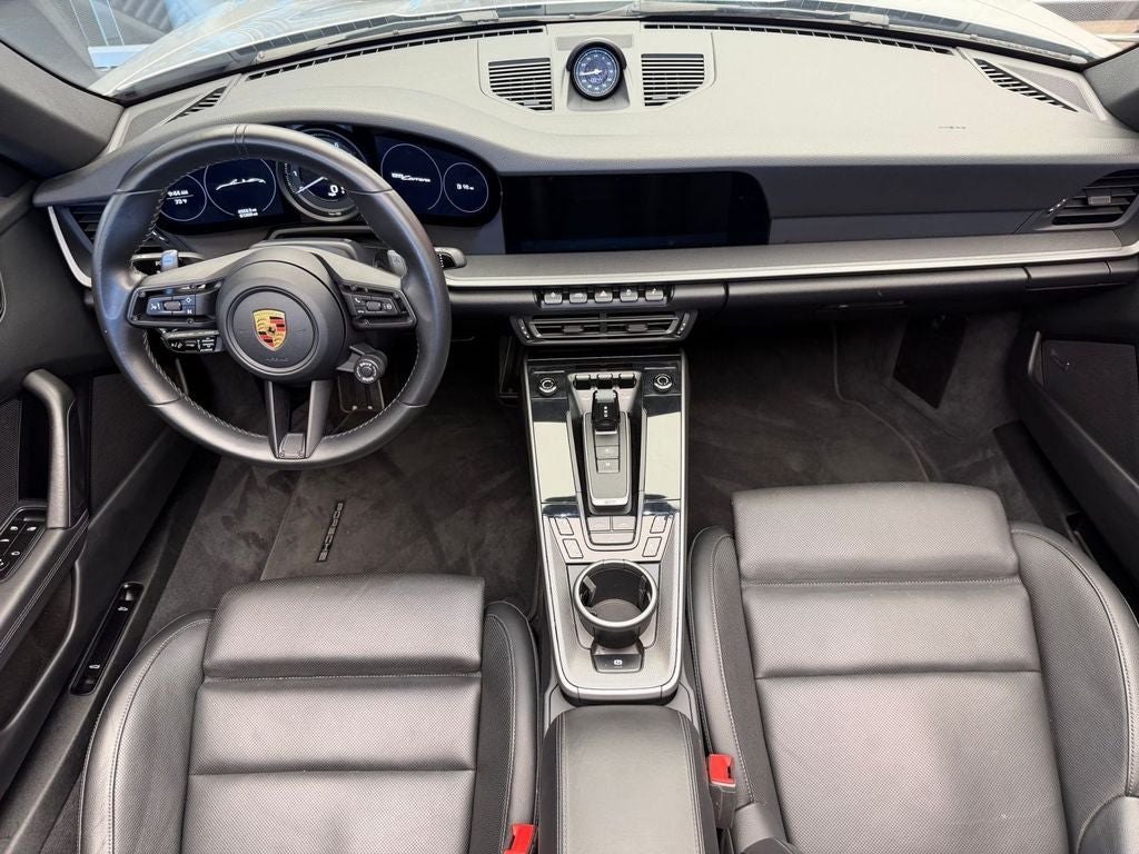 2020 Porsche 911 Carrera