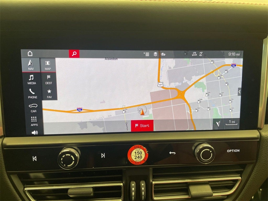 2025 Porsche Macan AWD