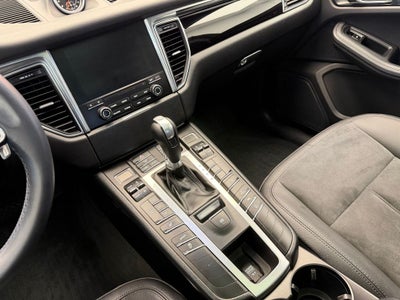 2017 Porsche Macan AWD