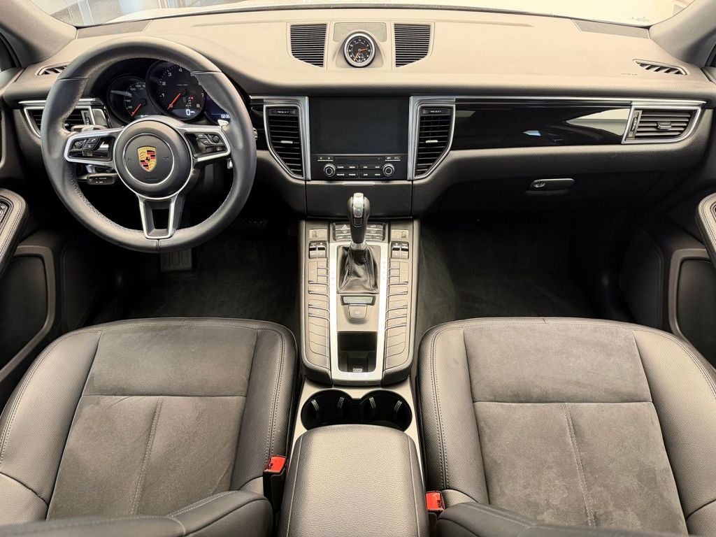 2017 Porsche Macan AWD