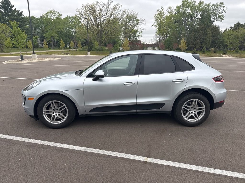 2017 Porsche Macan AWD