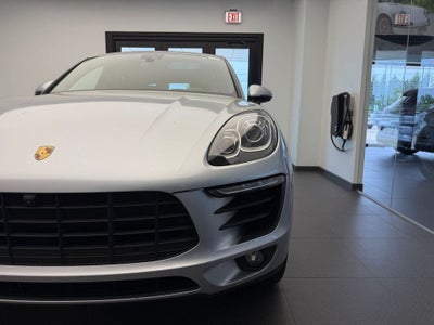 2017 Porsche Macan AWD