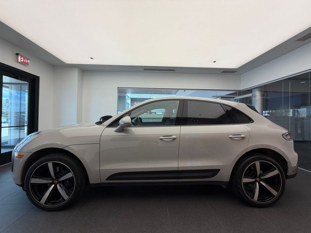 2026 Porsche Macan AWD