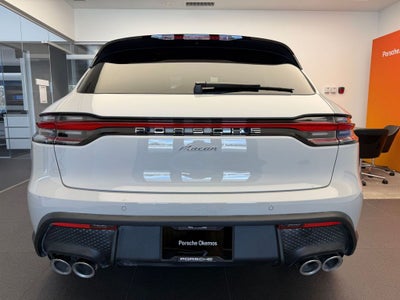 2026 Porsche Macan AWD