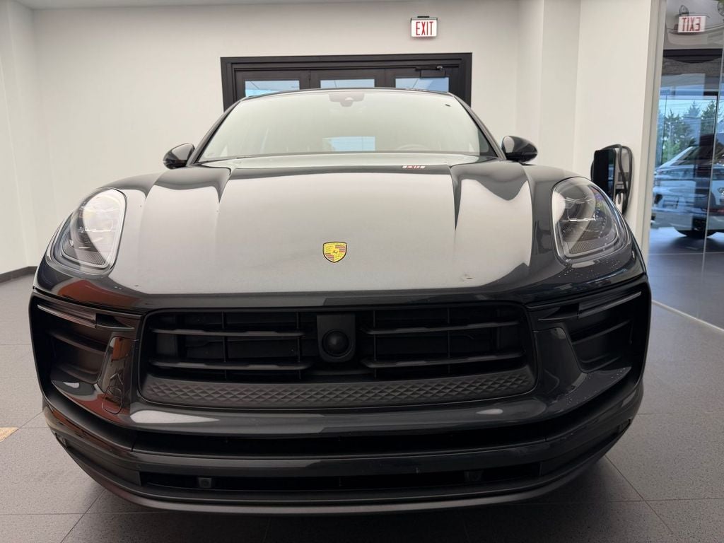2026 Porsche Macan AWD