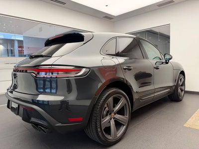 2026 Porsche Macan AWD