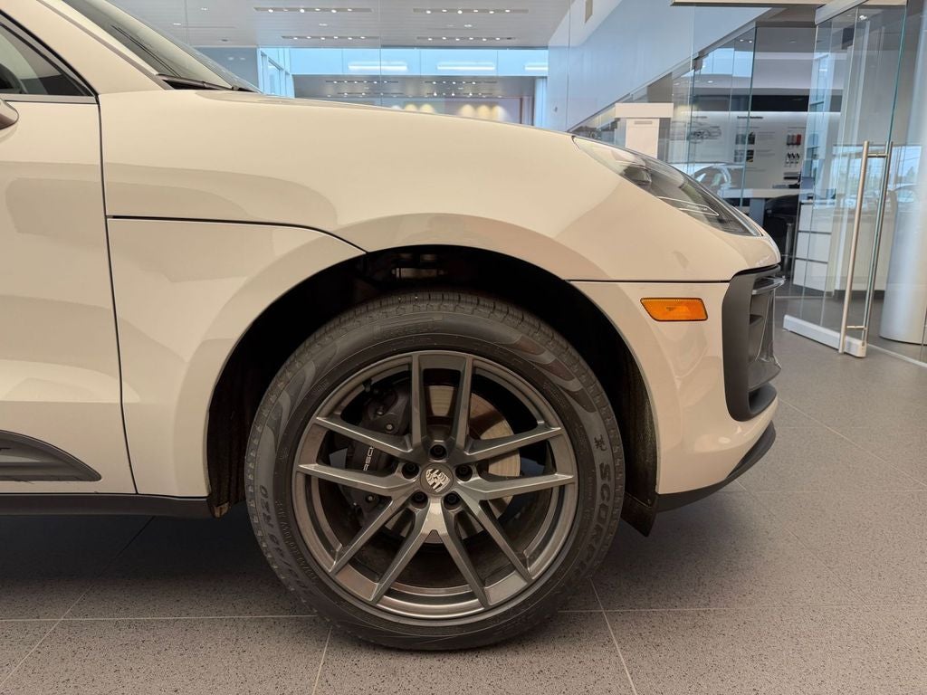 2026 Porsche Macan T