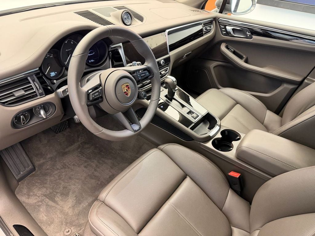 2026 Porsche Macan T