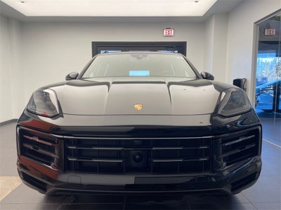 2025 Porsche Cayenne AWD