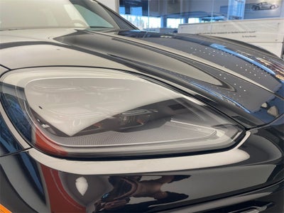 2025 Porsche Cayenne AWD
