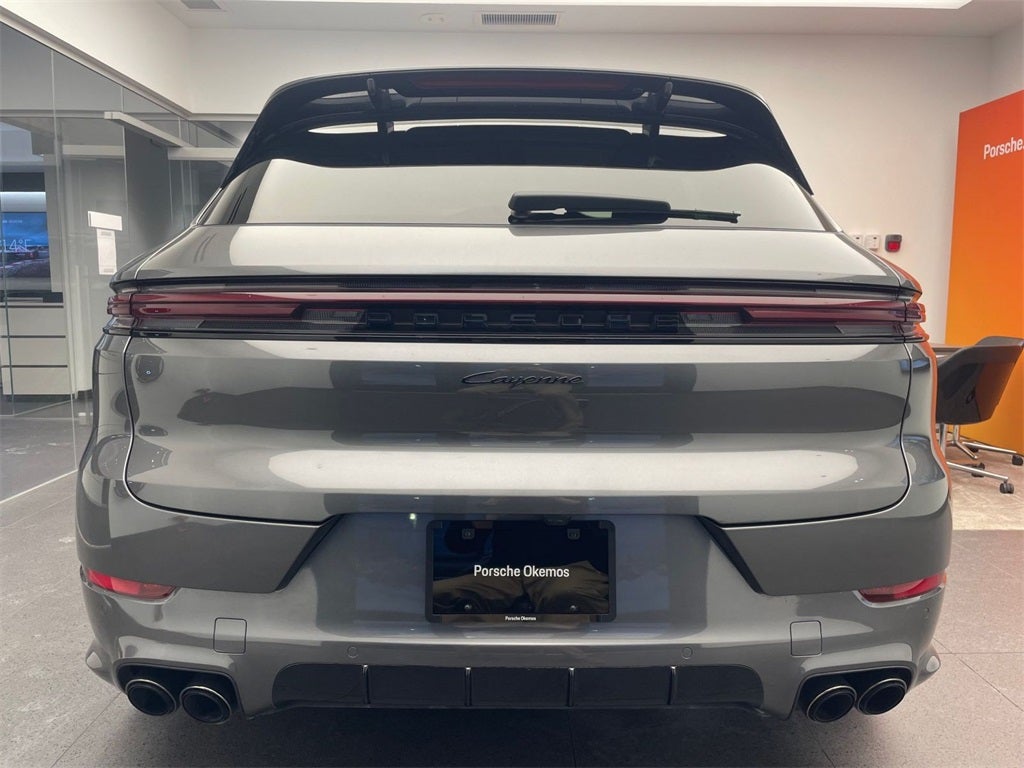 2025 Porsche Cayenne AWD