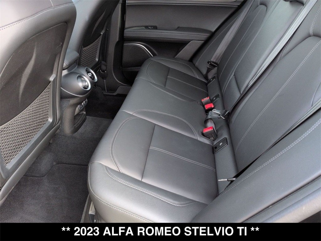 2023 Alfa Romeo Stelvio Ti