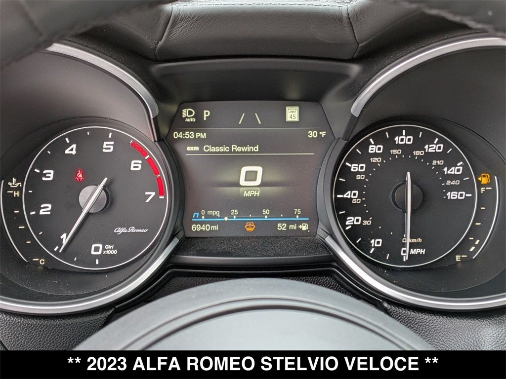2023 Alfa Romeo Stelvio Veloce