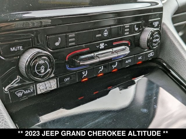 2023 Jeep Grand Cherokee Altitude