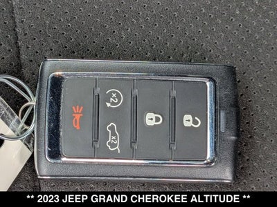 2023 Jeep Grand Cherokee Altitude