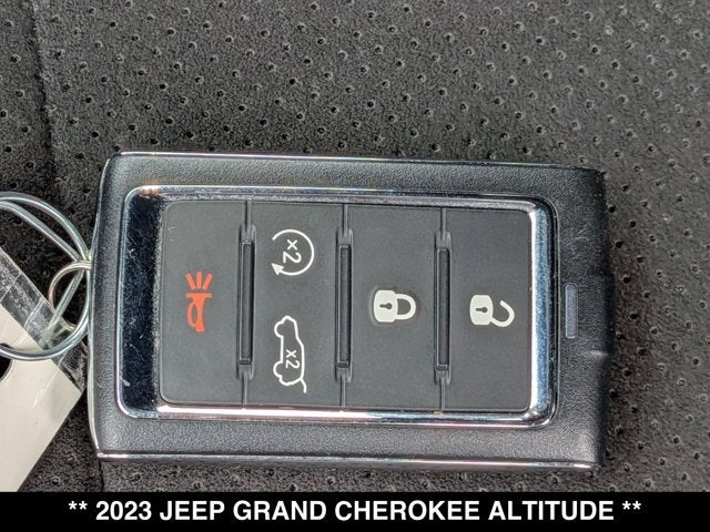 2023 Jeep Grand Cherokee Altitude