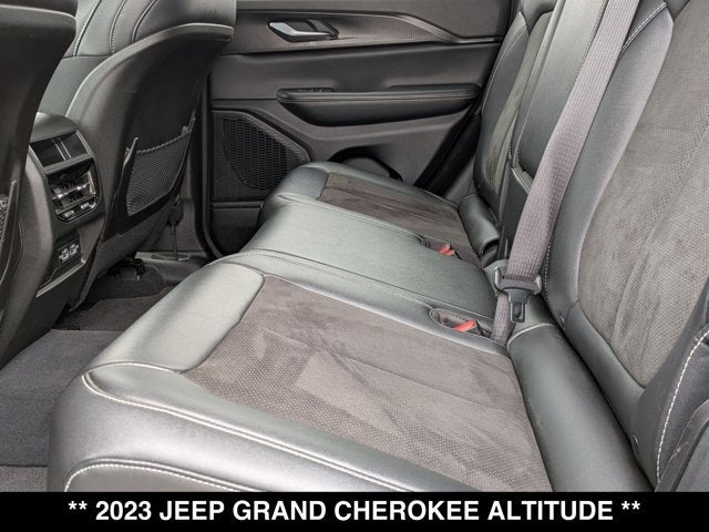 2023 Jeep Grand Cherokee Altitude