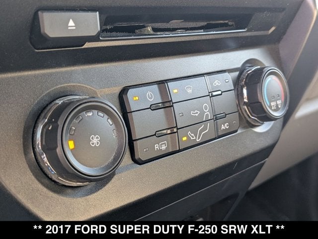 2017 Ford Super Duty F-250 Pickup XLT