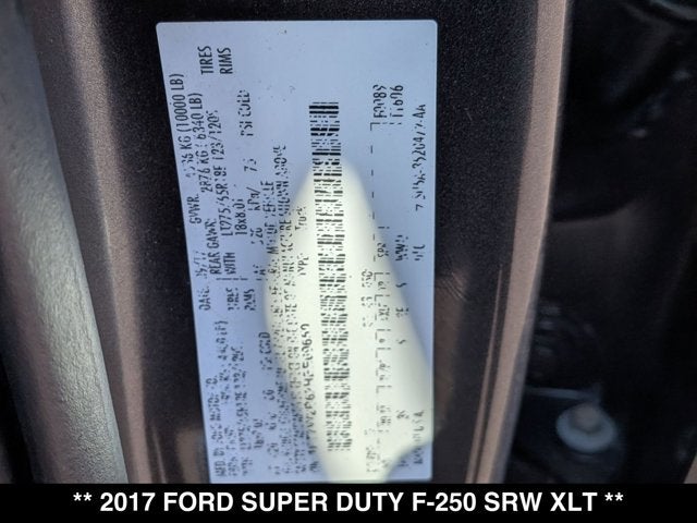 2017 Ford Super Duty F-250 Pickup XLT