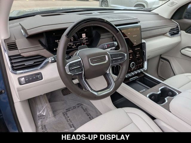 2025 GMC Acadia AWD Denali