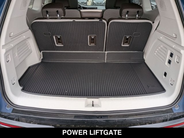 2025 GMC Acadia AWD Denali
