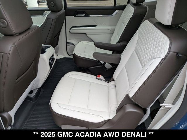 2025 GMC Acadia AWD Denali